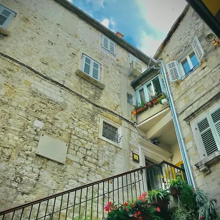 Uptown Palace * Спліт